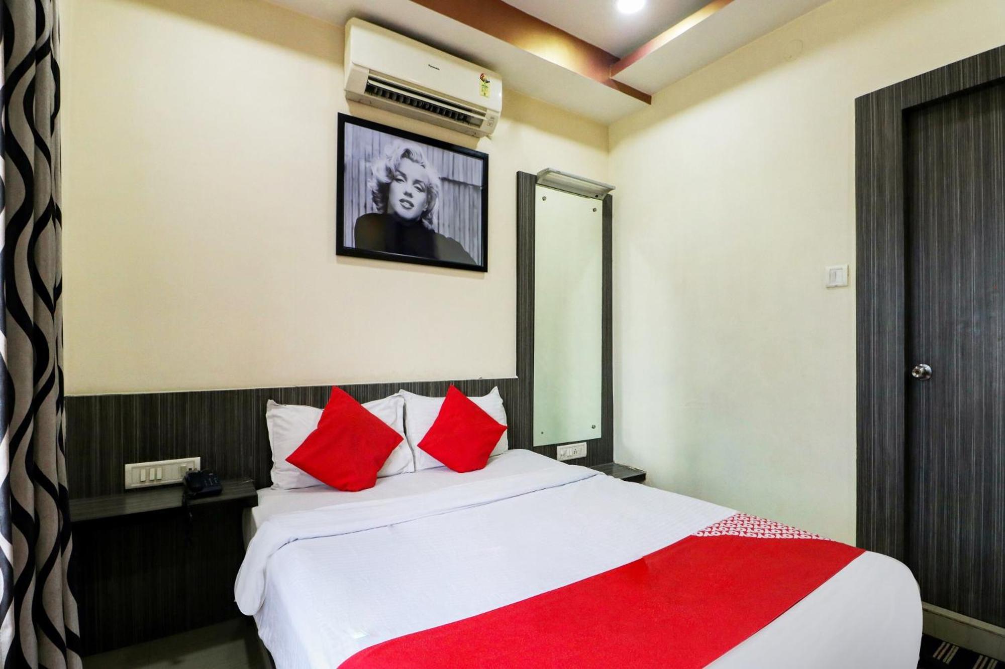 Oyo Flagship 1805 Hotel Star Delight Panchuria Εξωτερικό φωτογραφία