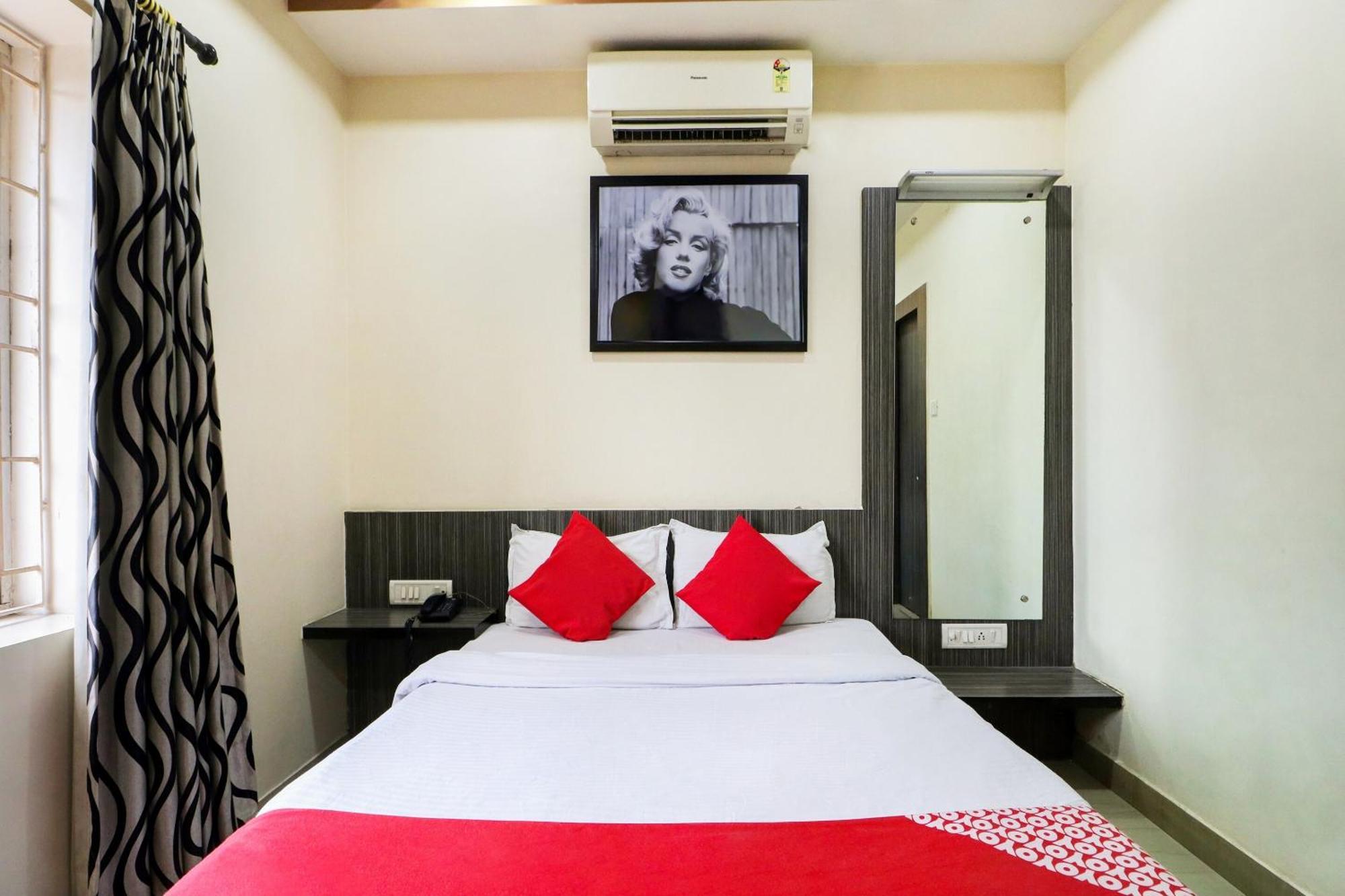 Oyo Flagship 1805 Hotel Star Delight Panchuria Εξωτερικό φωτογραφία