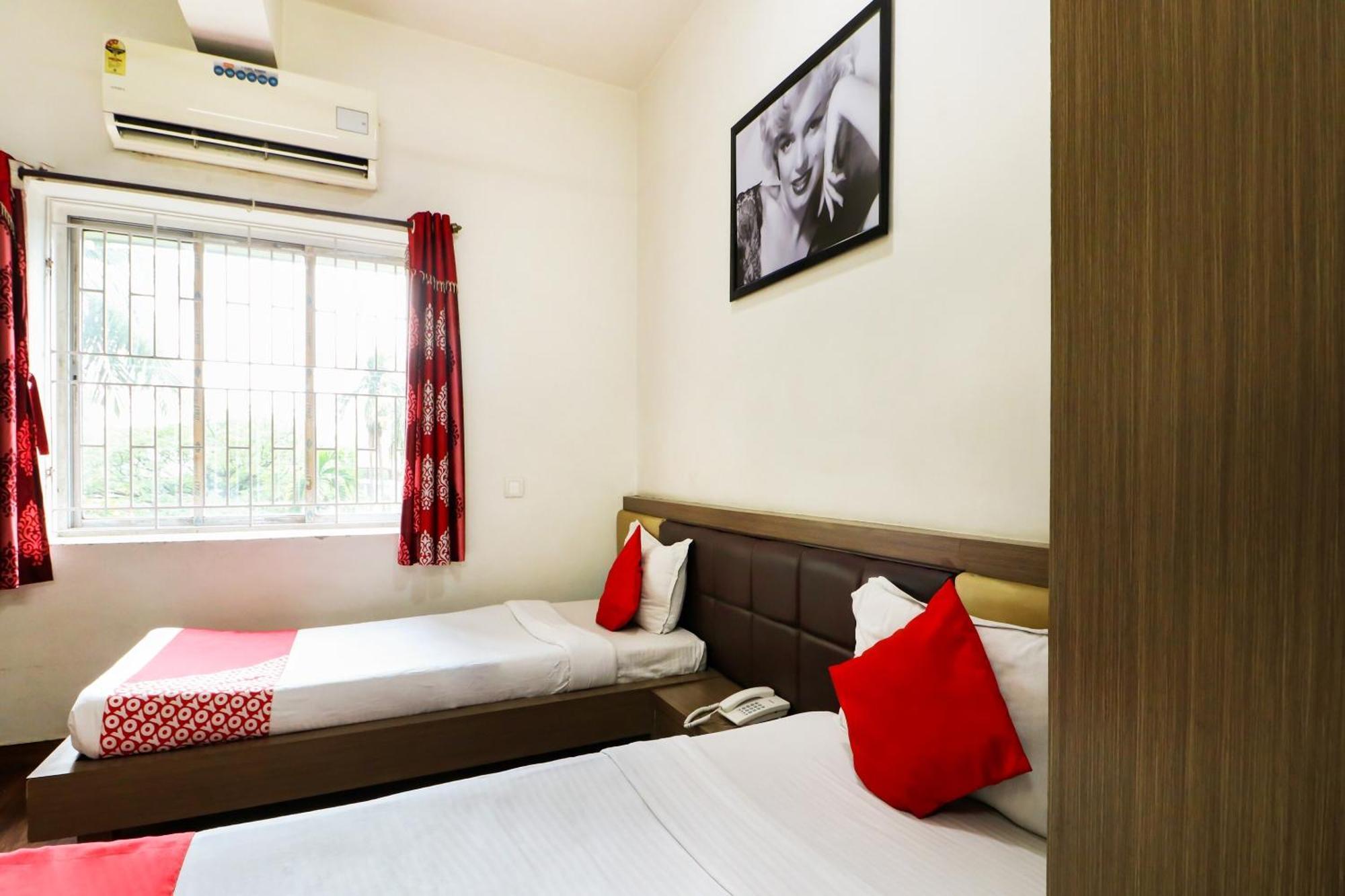 Oyo Flagship 1805 Hotel Star Delight Panchuria Εξωτερικό φωτογραφία