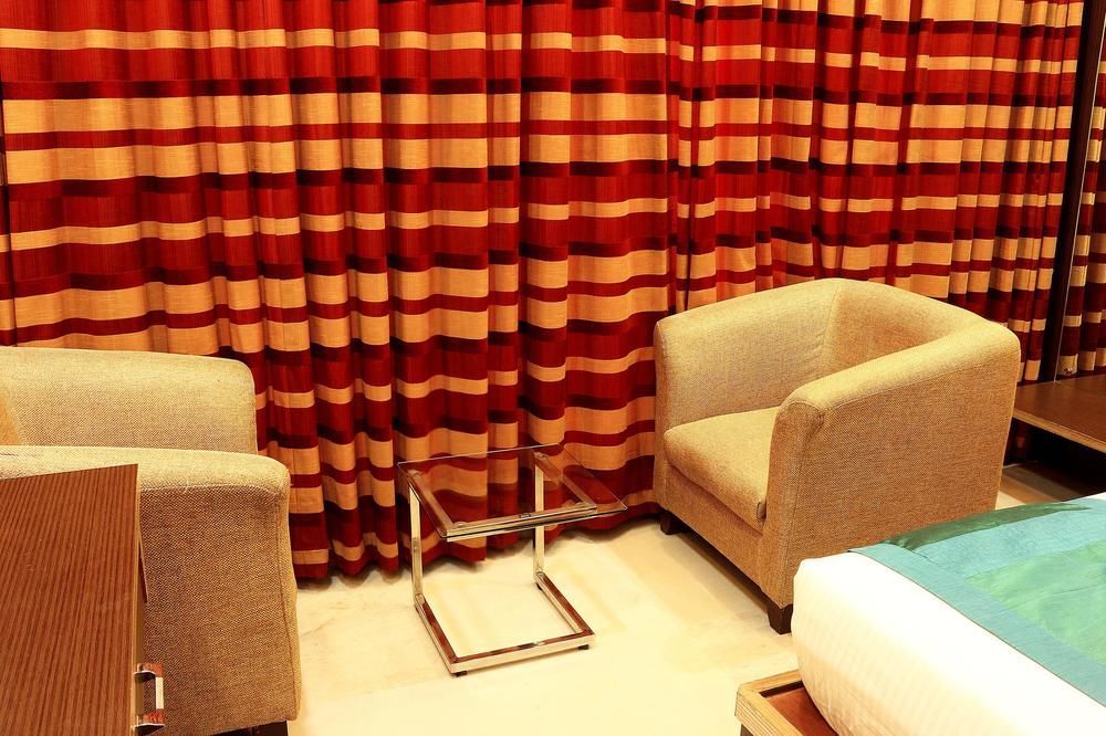 Oyo Flagship 1805 Hotel Star Delight Panchuria Εξωτερικό φωτογραφία